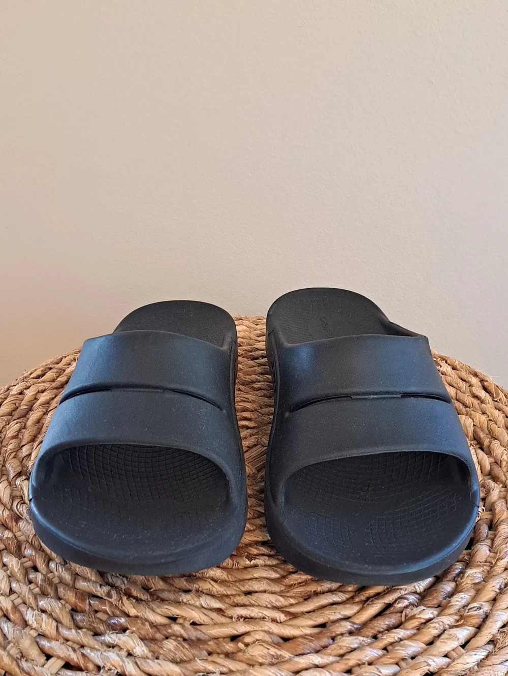 OOFOS trending comfort